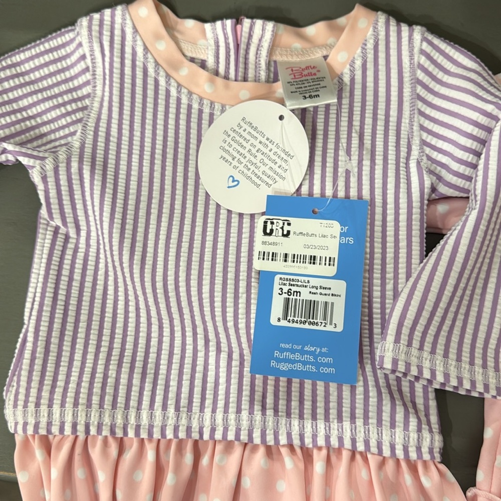 NWT Ruffle Butts Pair Ruffled Rash Guards SPF Seersucker Polka Dot 3-6 Months - Picture 5 of 6